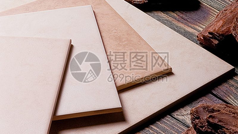 抛光砖尺寸大揭秘：800x800与750x1500有何不同？**